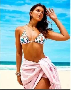 Baku- Mauritius Tri Bikini Top