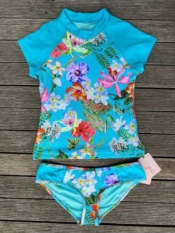 Baku-Waikiki Rashie Set