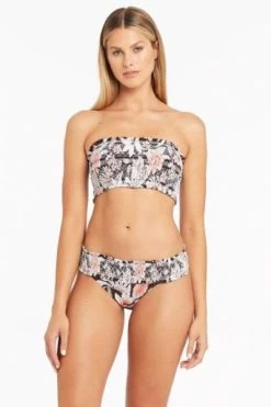 Swimwear Promotion Store 29 Swimwear Promotion Store -Swimwear Promotion Store image 22941 15416 600