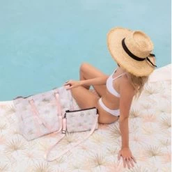 Sky Gazer- The Whitehaven Sand Free Towel 6 Sky Gazer- The Whitehaven Sand Free Towel -Swimwear Promotion Store image 38365 18839 600