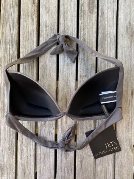 Jets-Lustre 50s Gathered Halter Top 4 Jets-Lustre 50s Gathered Halter Top - Image 2