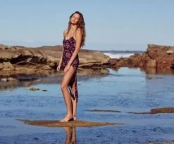 Tigerlily-Paradis Strappy Dress